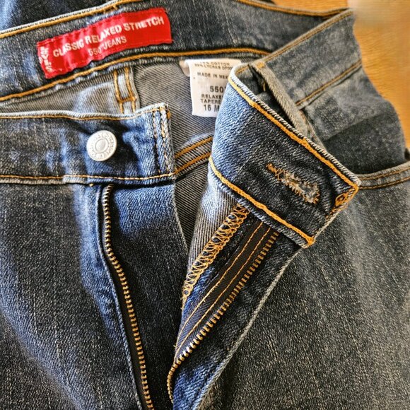 Levi's 550 Classic Relaxed Stretch Premium Denim Blue Jeans - 16M - Picture 5 of 9